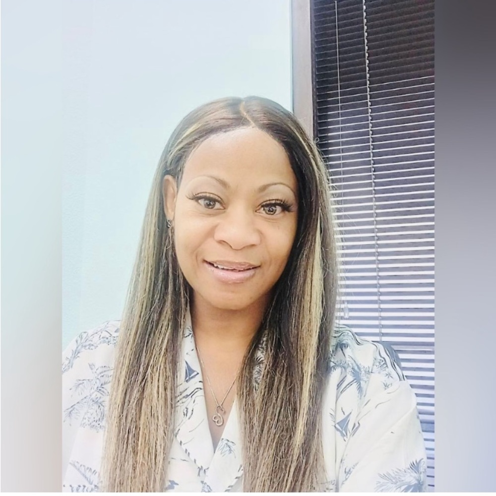 Bundle π Special Pricing π ombrΓ© lace front wig also pink lacing frontal <3 <3 - Picture 10 of 10